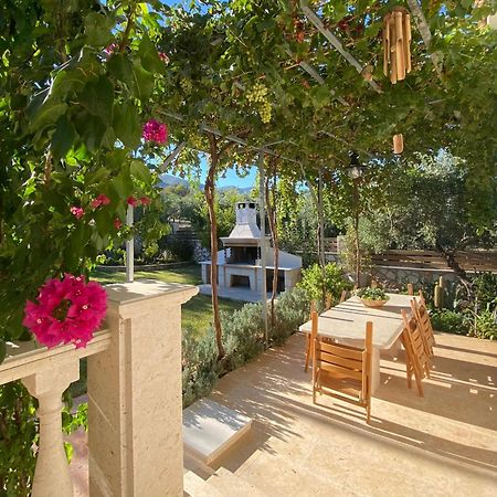 Villa Serenity Agia Marina  Exterior photo