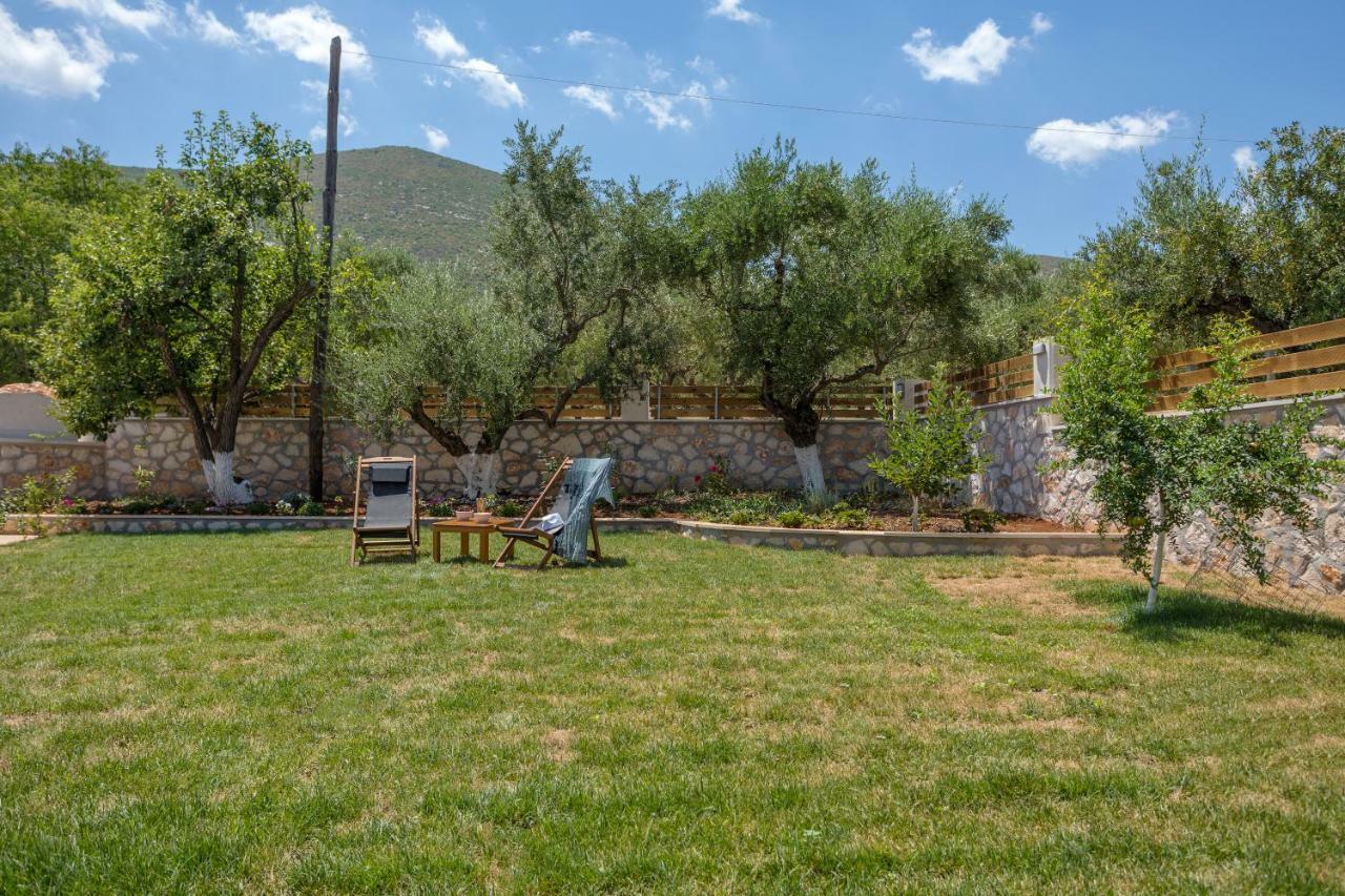 Villa Serenity Agia Marina  Exterior photo